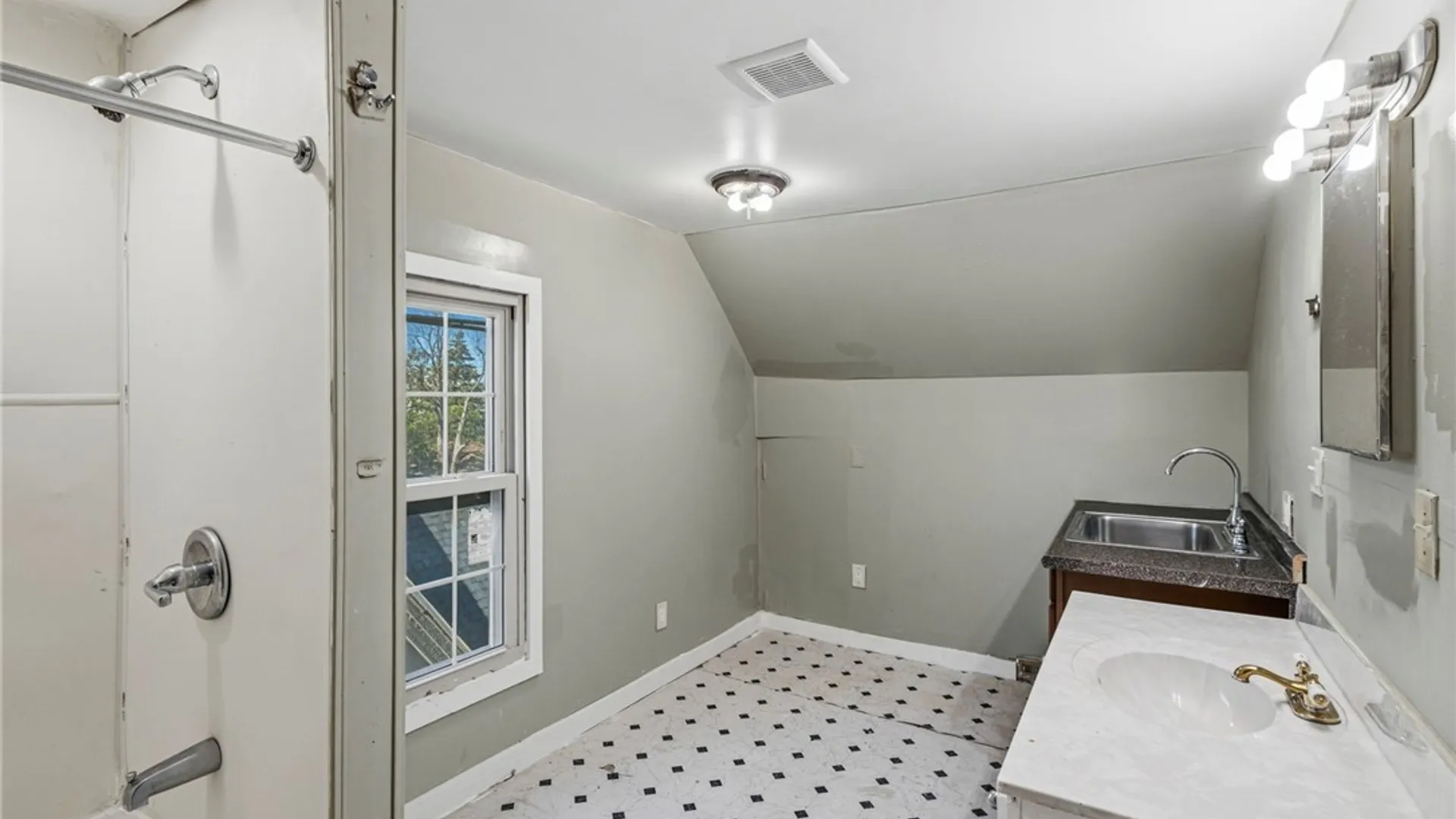 Property at 57 Briscoe Avenue, Buffalo, NY 14211 37