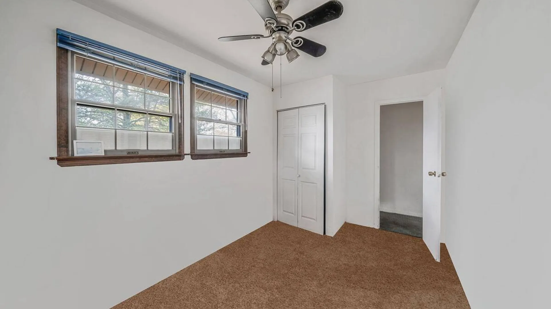 Property at 35 Mercury Avenue, East Patchogue, NY 11772 20