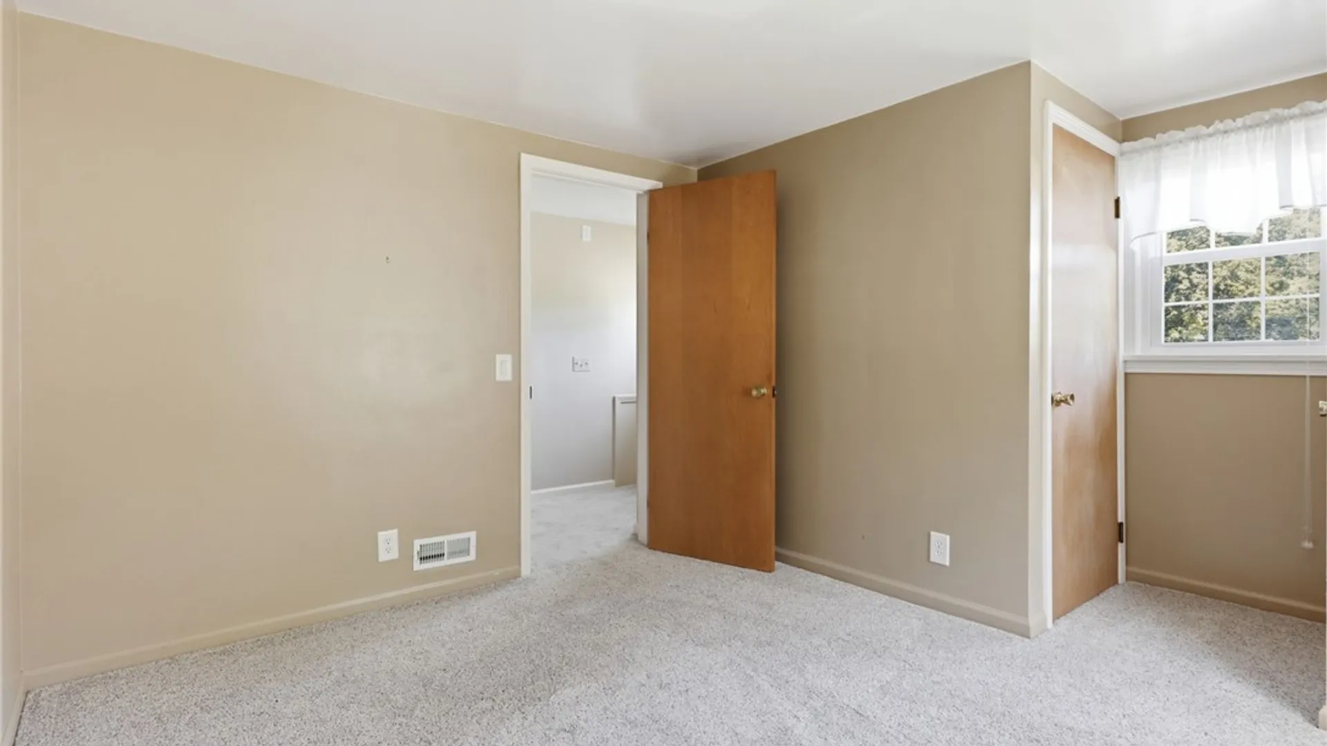 Property at 25 Maryvale Drive, Webster, NY 14580 29