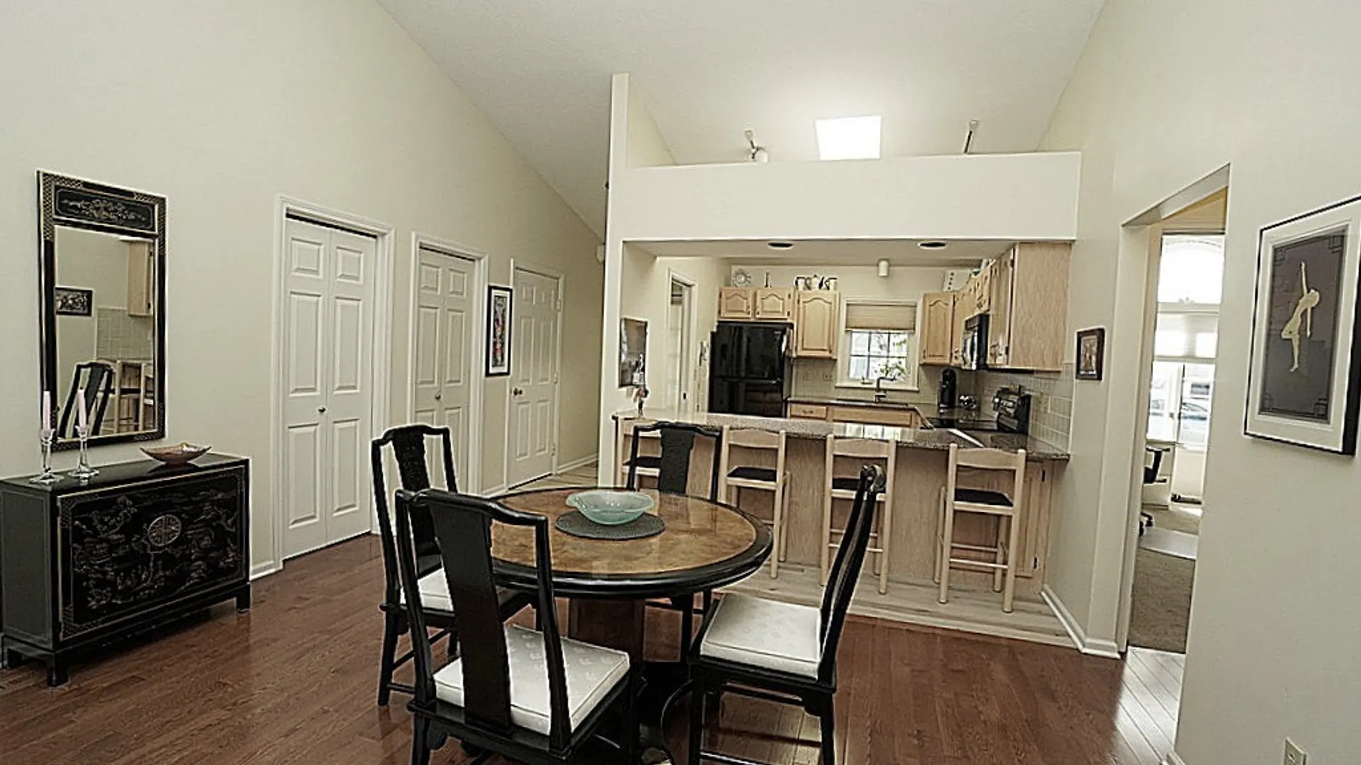 Property at 10 Sweet Bay Lane, Amherst, NY 14221 18