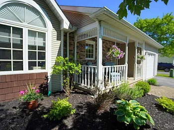 Property at 10 Sweet Bay Lane, Amherst, NY 14221