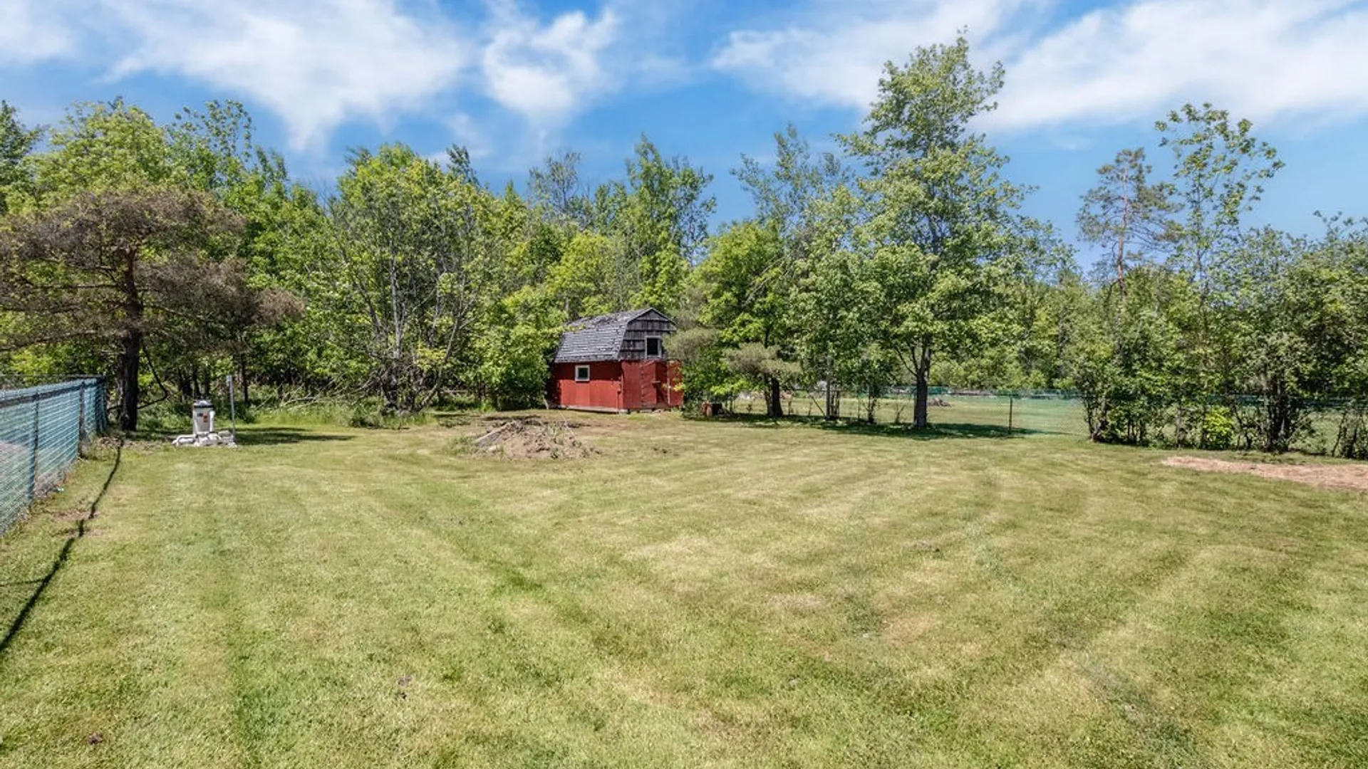 Property at 1940 Stony Point Road, Grand Island, NY 14072 5