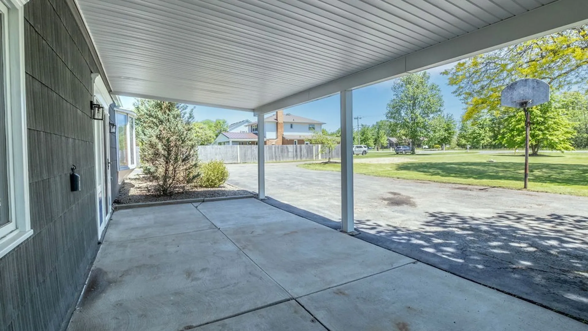 Property at 1940 Stony Point Road, Grand Island, NY 14072 7