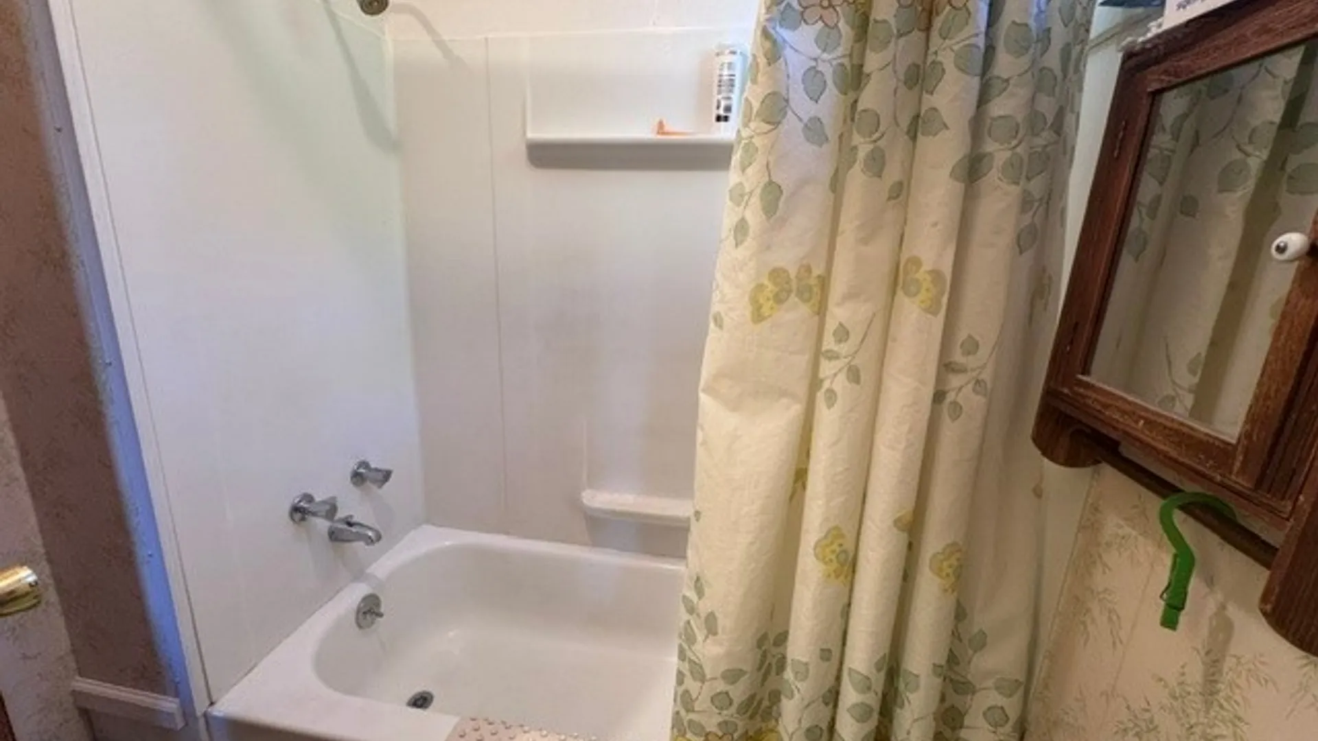 Property at 173 Stegelske Avenue, Dunkirk, NY 14048 34