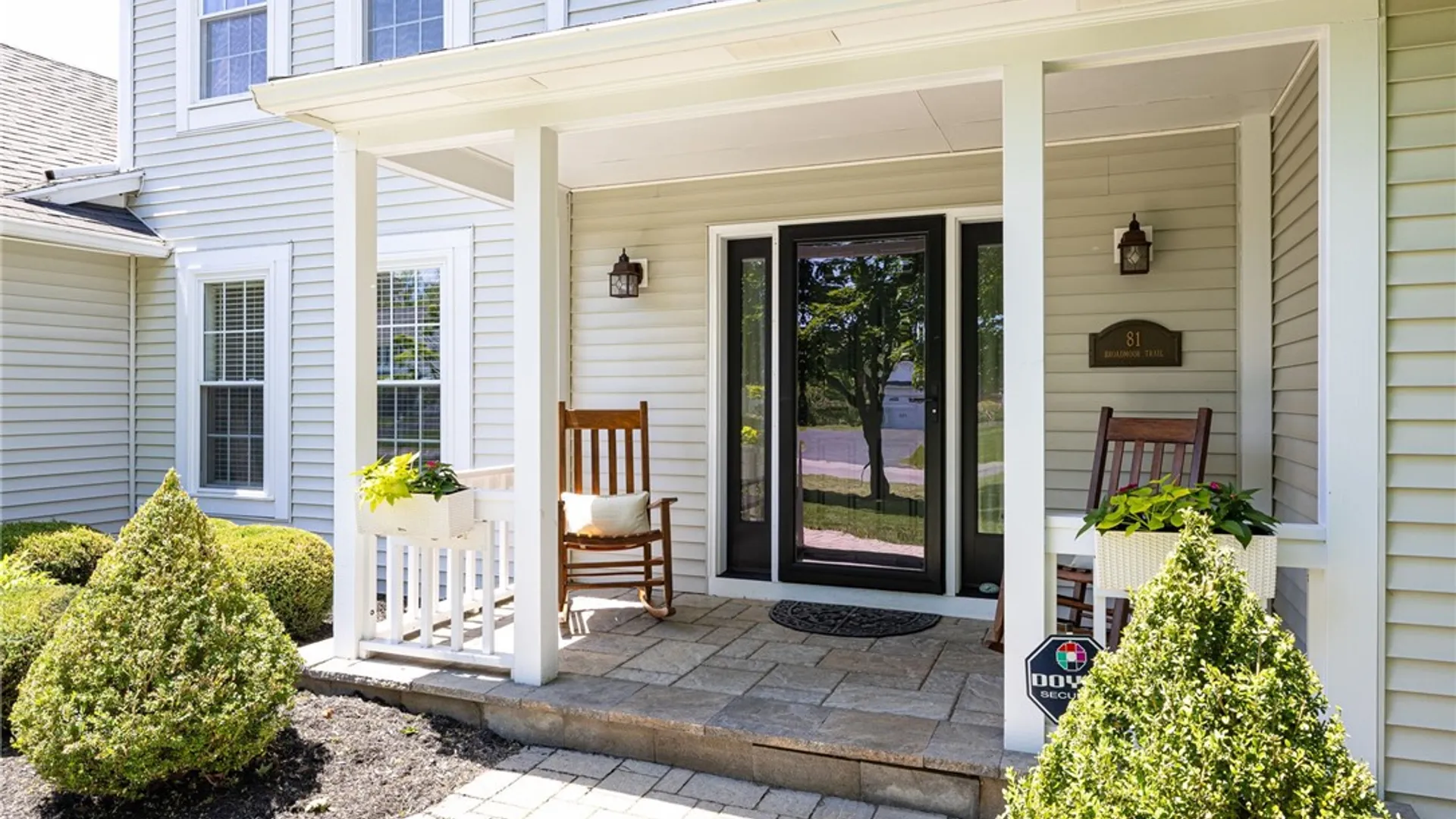 Property at 81 Broadmoor Trail, Perinton, NY 14450 3