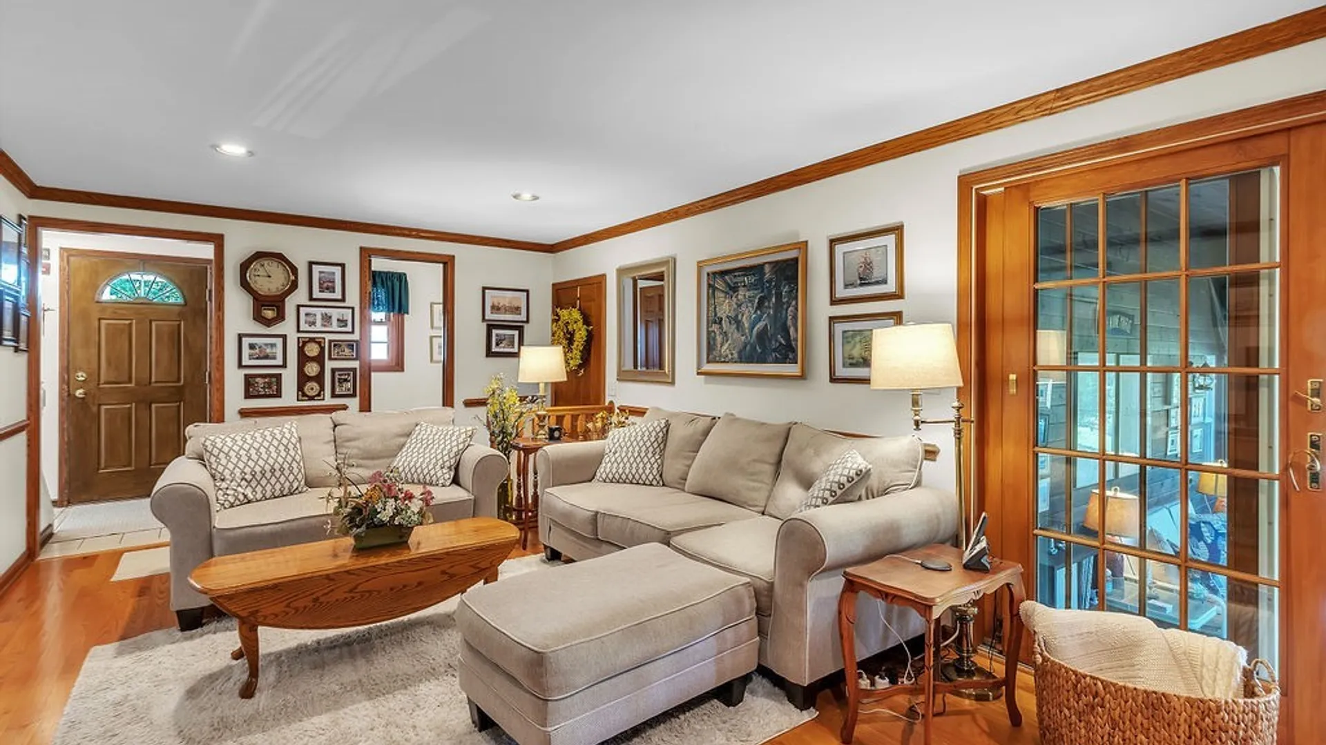 Property at 3 Barnett Drive, West Seneca, NY 14224 18