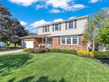 Property at 3 Barnett Drive, West Seneca, NY 14224