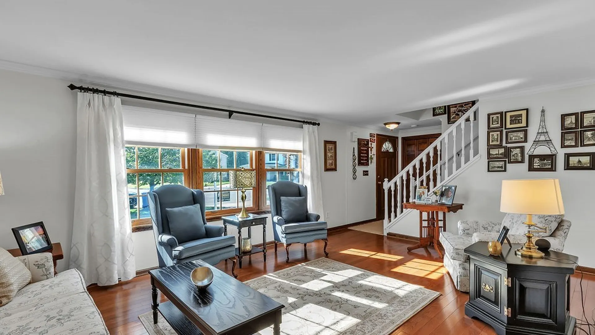 Property at 3 Barnett Drive, West Seneca, NY 14224 3