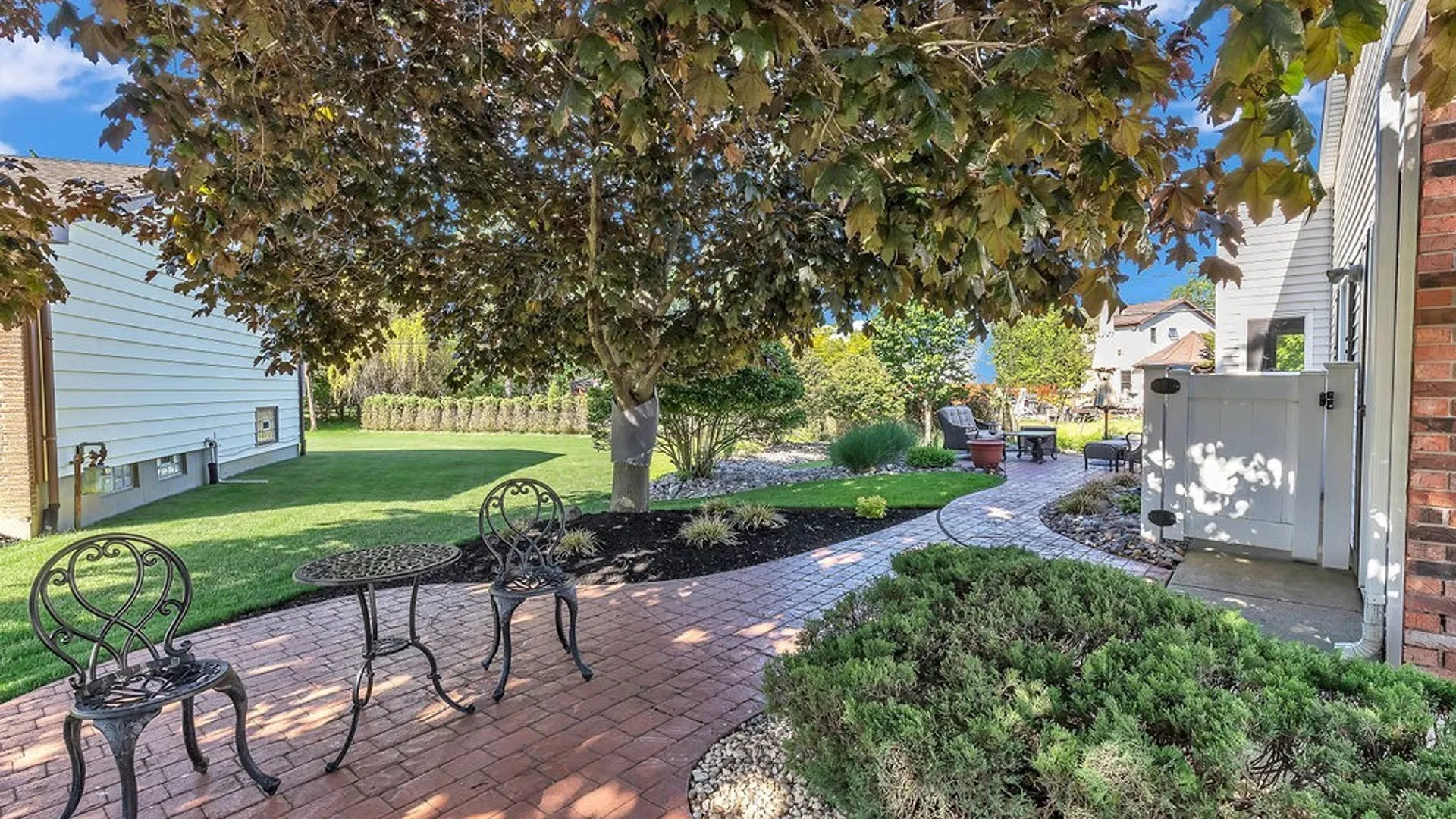 Property at 3 Barnett Drive, West Seneca, NY 14224 43