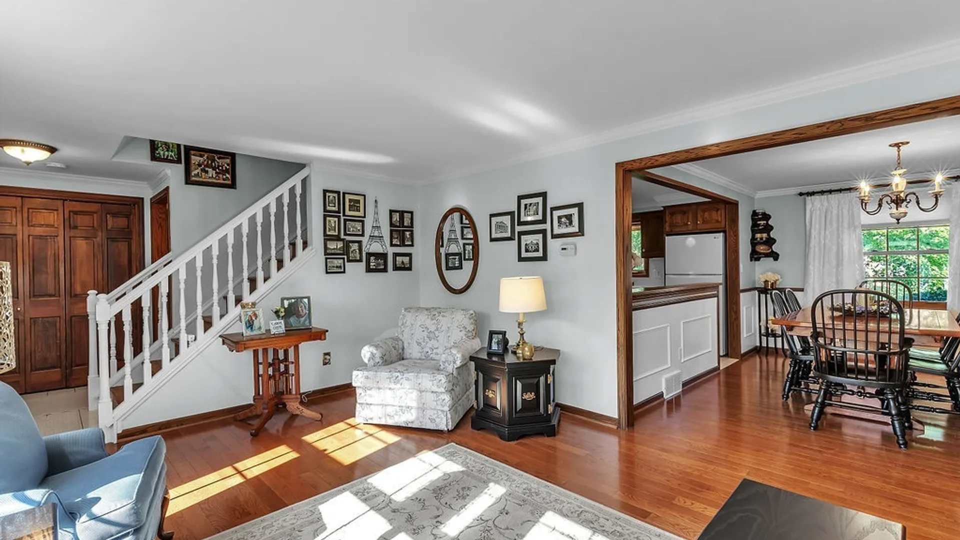 Property at 3 Barnett Drive, West Seneca, NY 14224 5