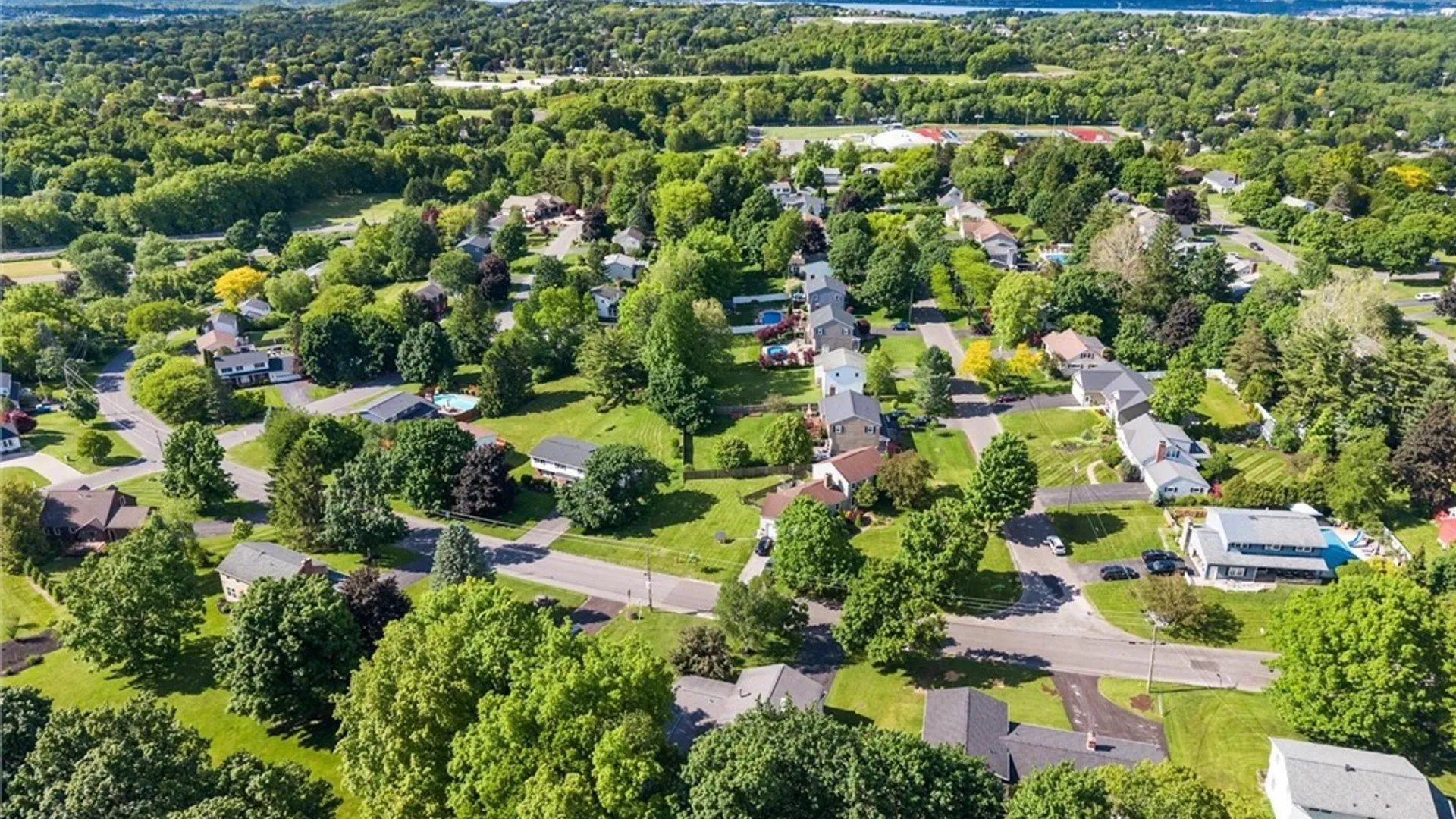 Property at 709 Winkworth Parkway, Syracuse, NY 13215 41