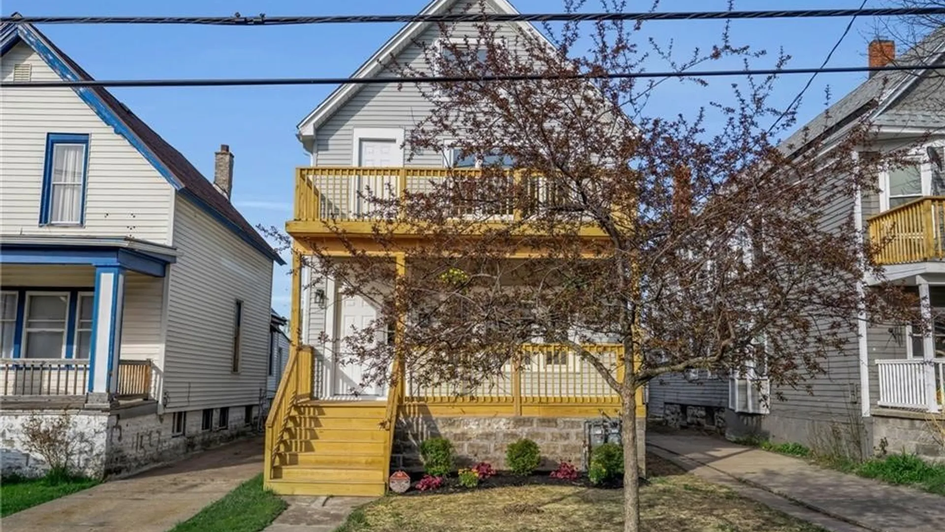 Property at 501 West, UPPER Avenue, Buffalo, NY 14213 3