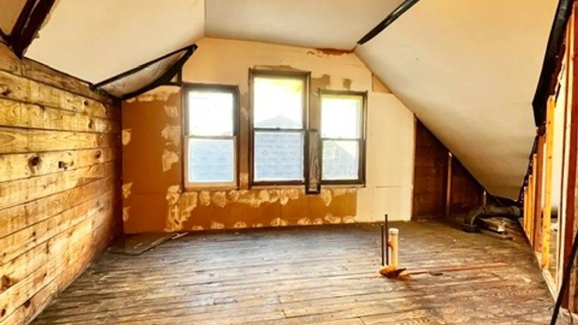 Property at 75 Alexander Street, Rochester, NY 14620 23