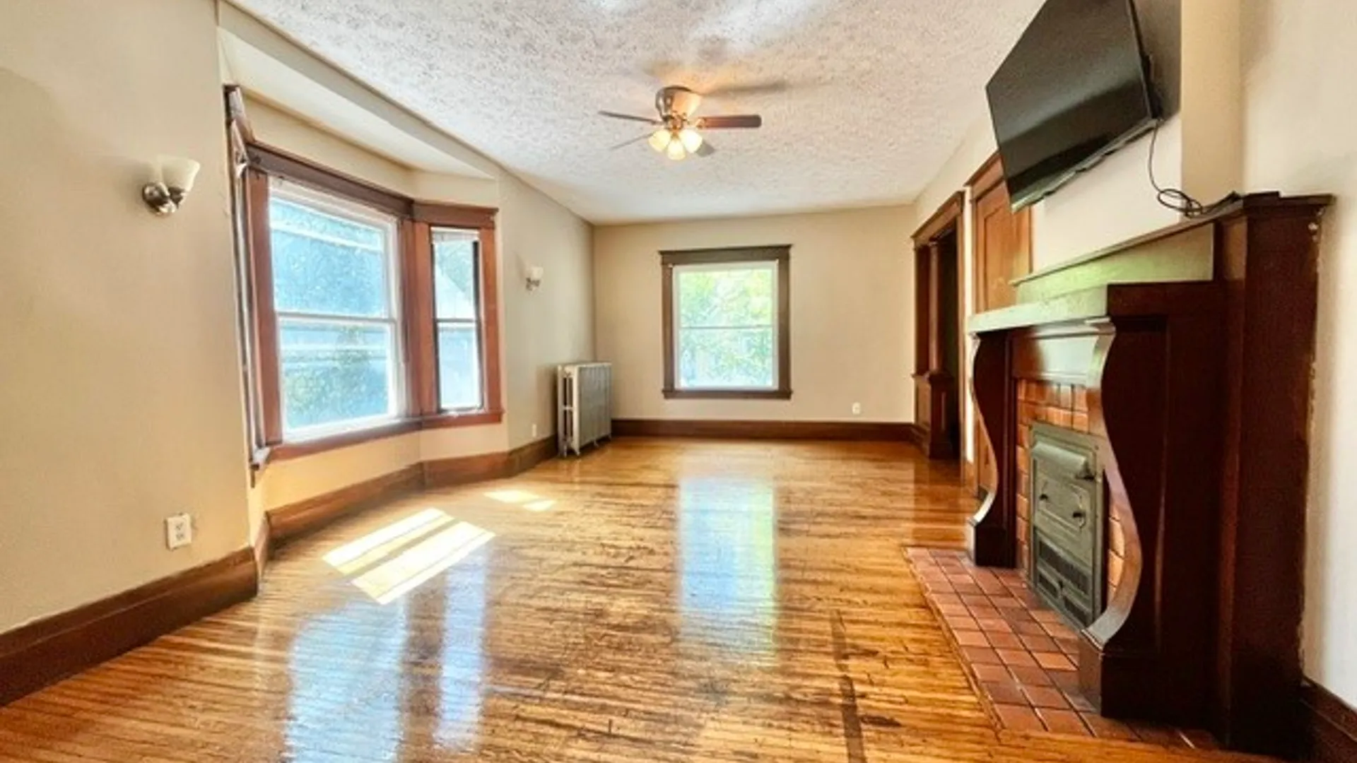 Property at 75 Alexander Street, Rochester, NY 14620 4