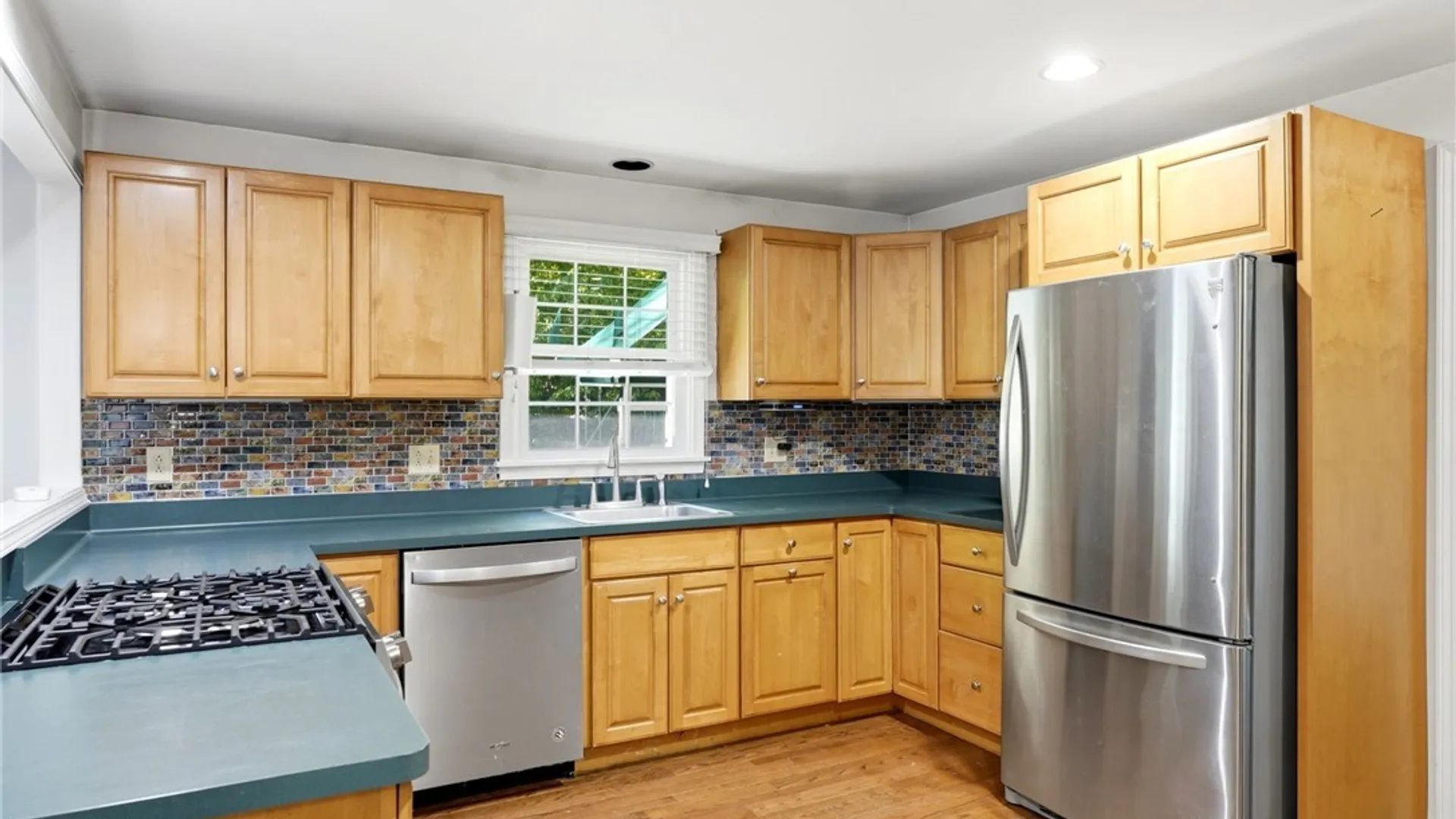 Property at 35 Independence Drive, Orchard Park, NY 14127 12