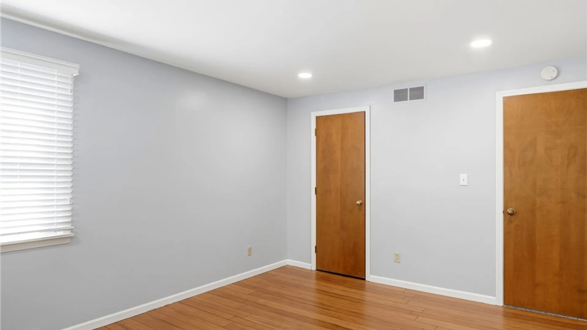 Property at 35 Independence Drive, Orchard Park, NY 14127 24