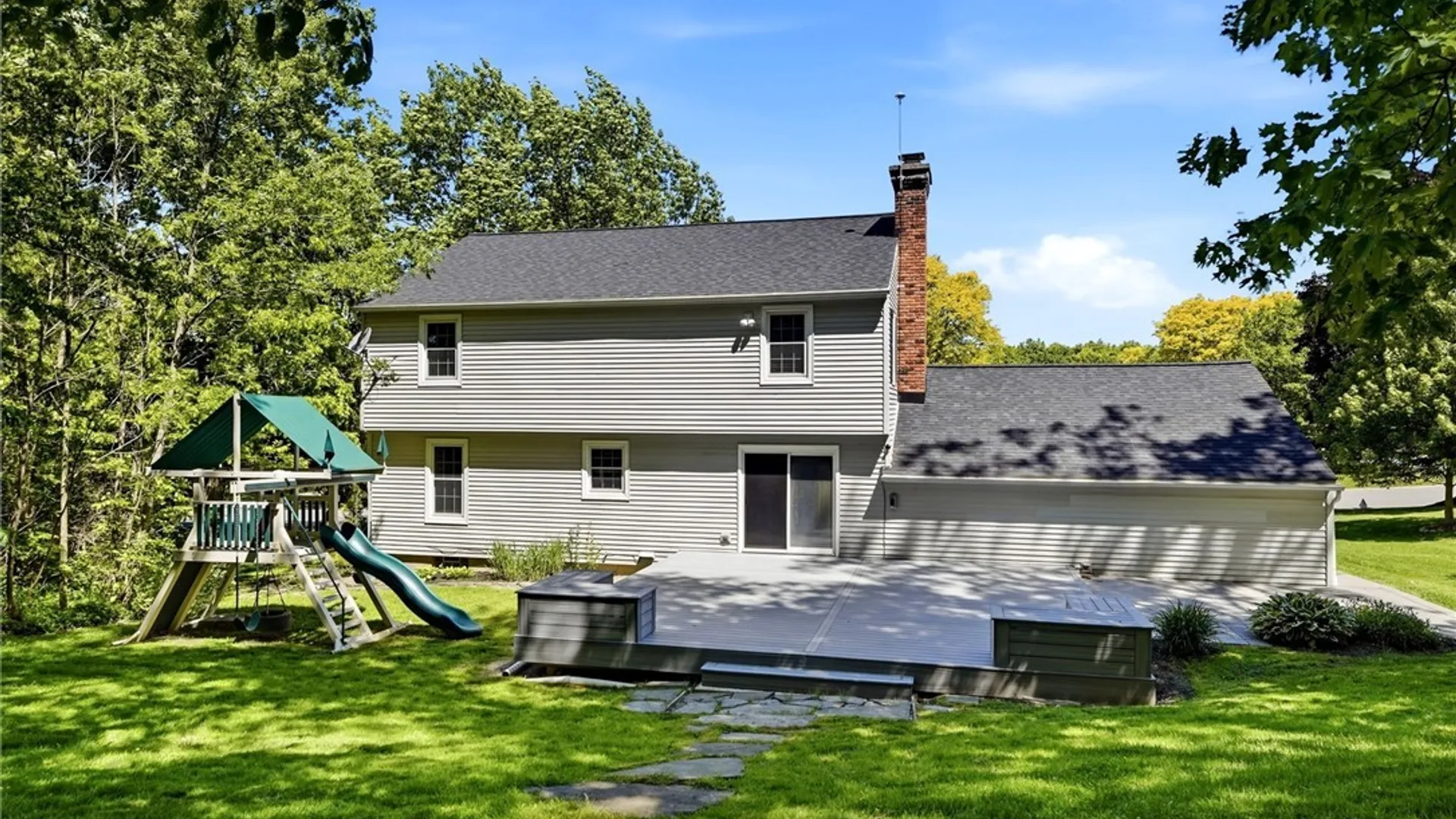 Property at 35 Independence Drive, Orchard Park, NY 14127 43
