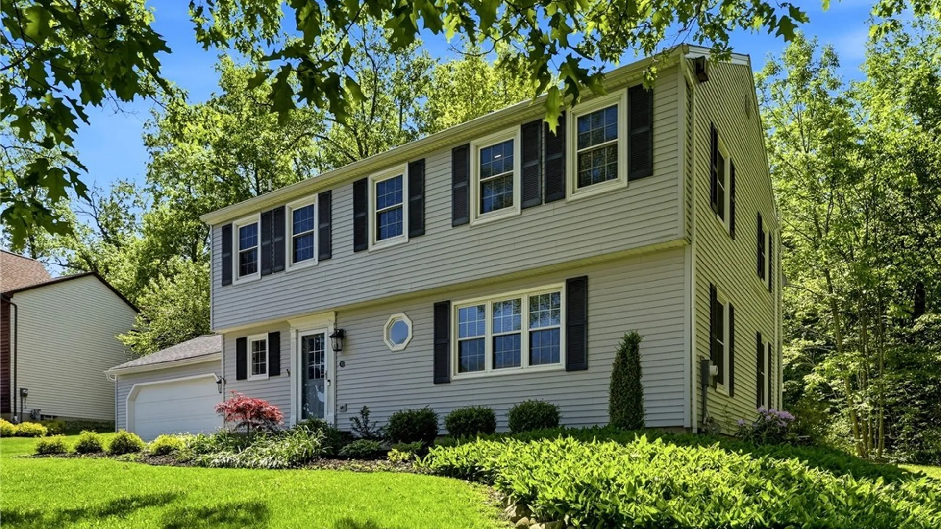Property at 35 Independence Drive, Orchard Park, NY 14127 5