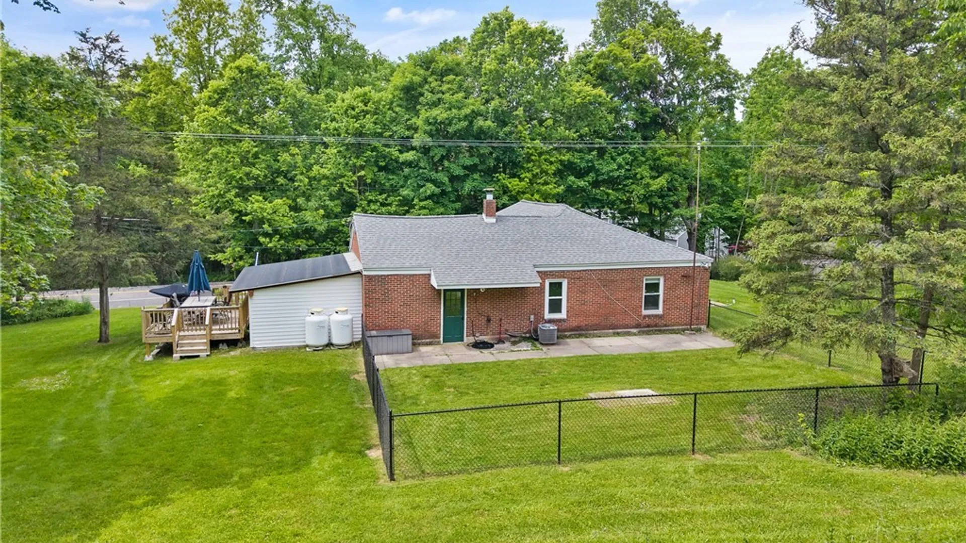 Property at 2696 Lyons Road, Camillus, NY 13031 25