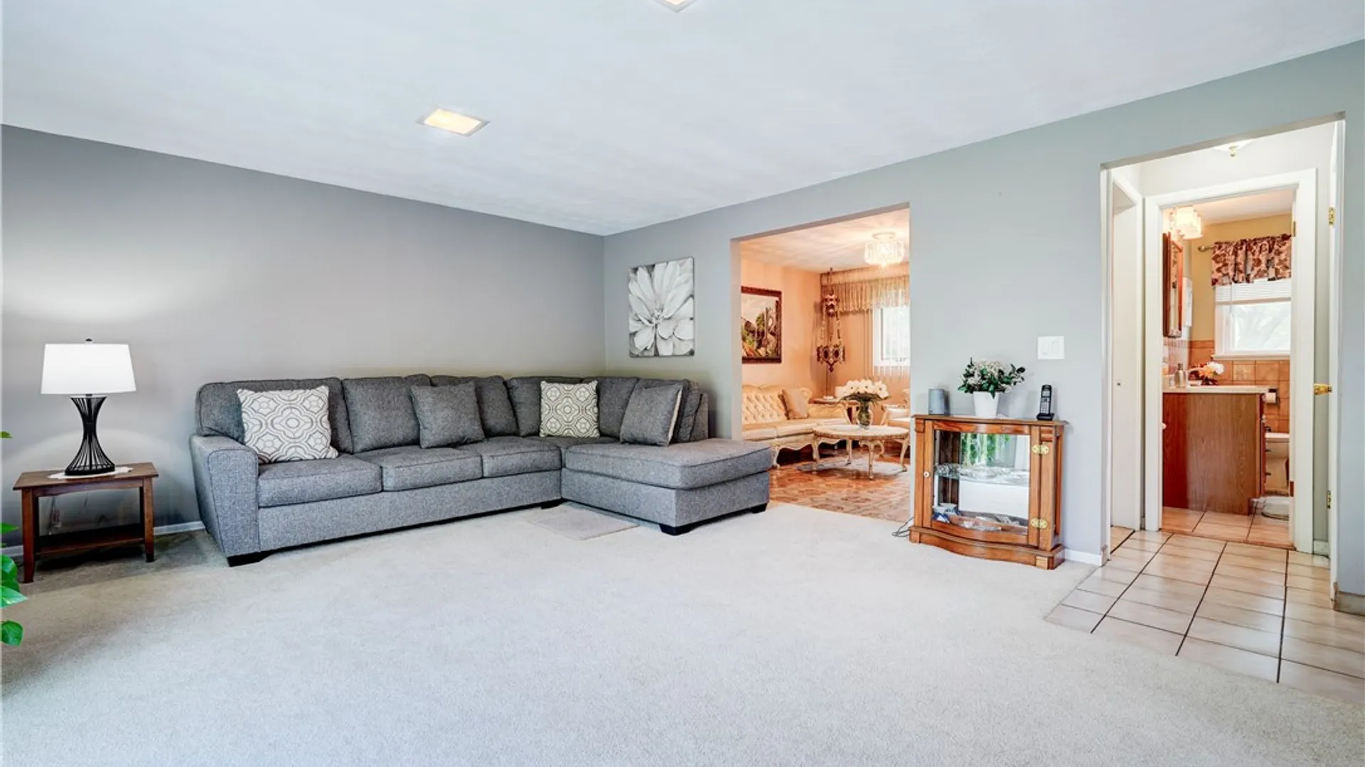 Property at 7 Flamingo Dr, Gates, NY 14624 11