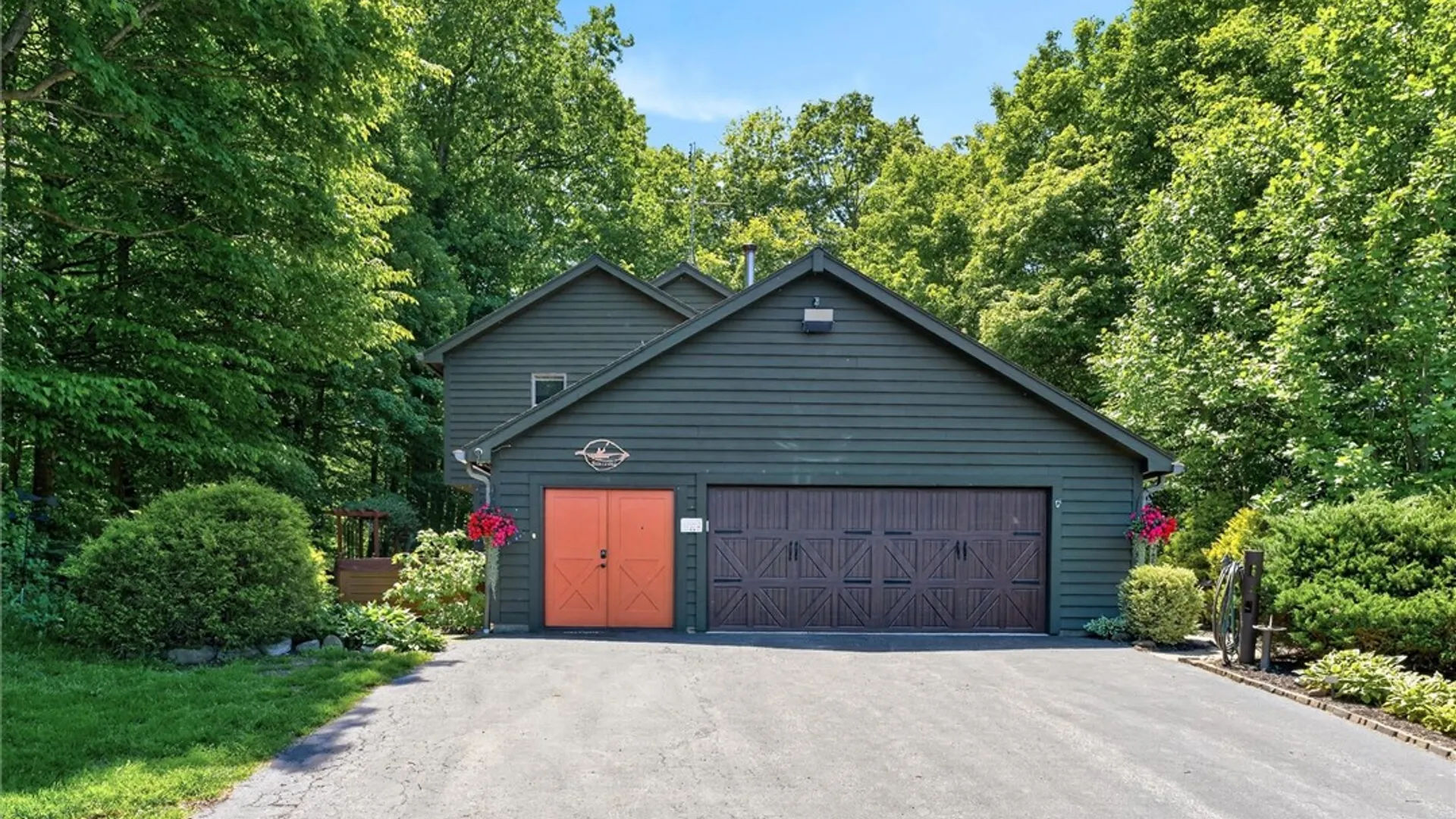 Property at 447 Howland Road, Manchester, NY 14548 5