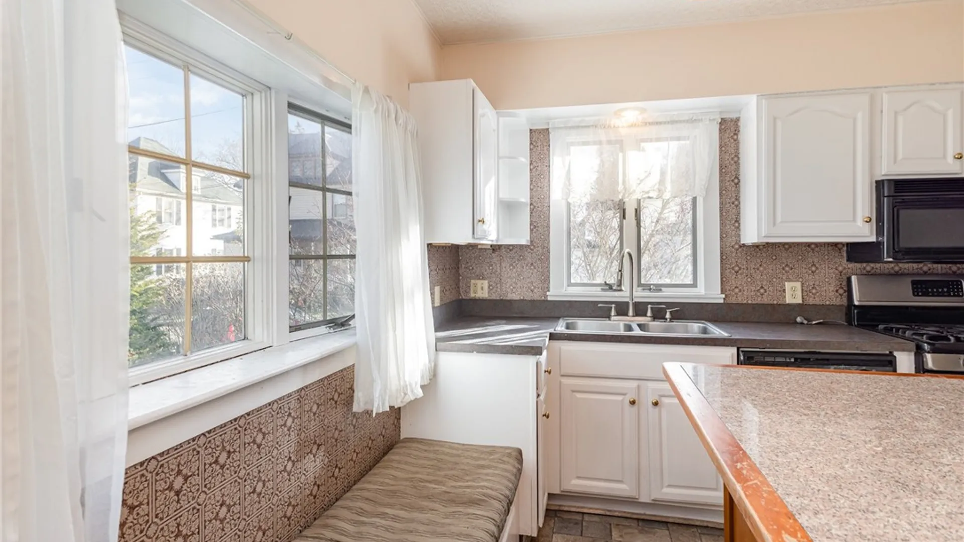 Property at 86 Nelson Street, Auburn, NY 13021 14