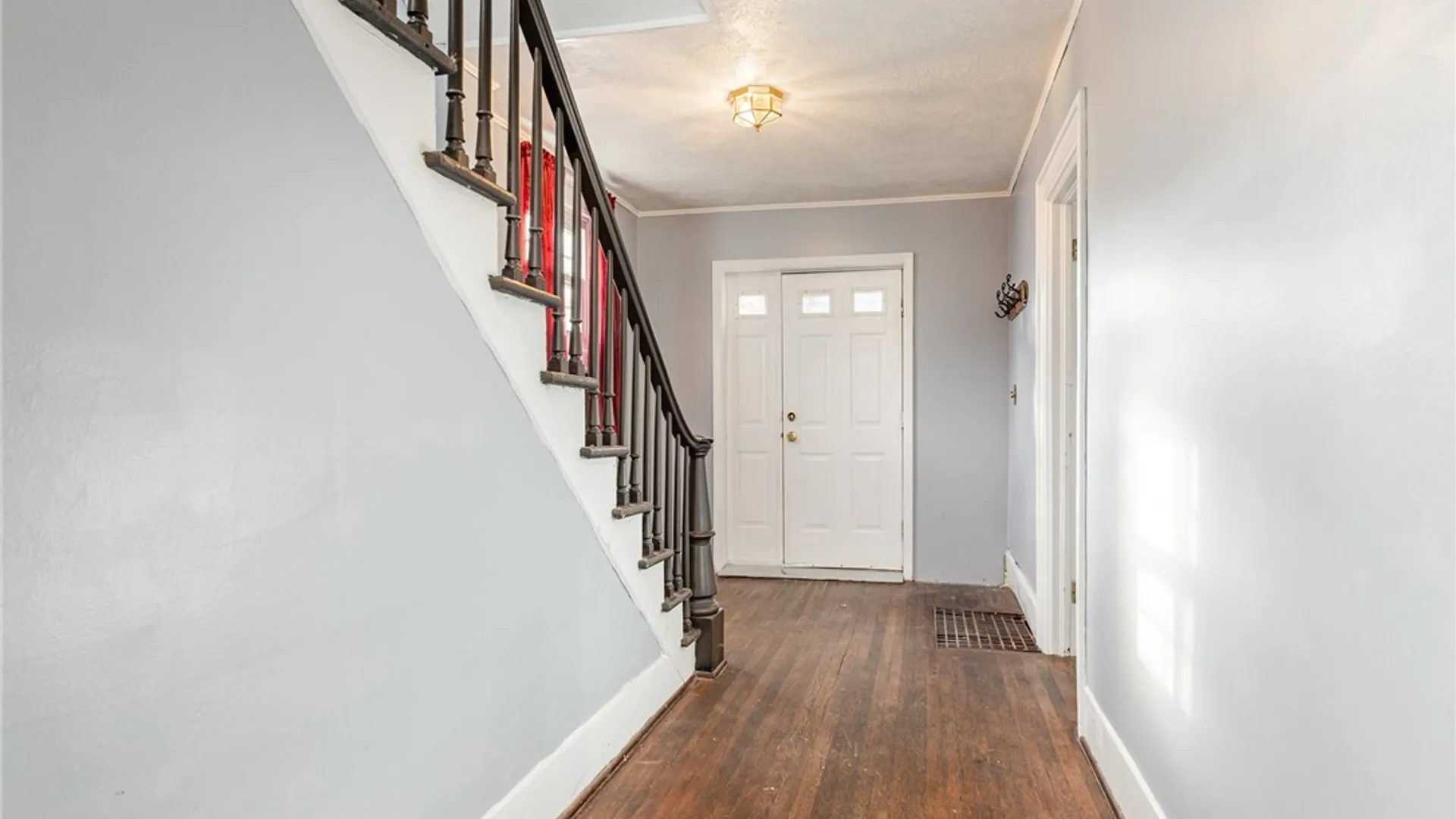 Property at 86 Nelson Street, Auburn, NY 13021 4