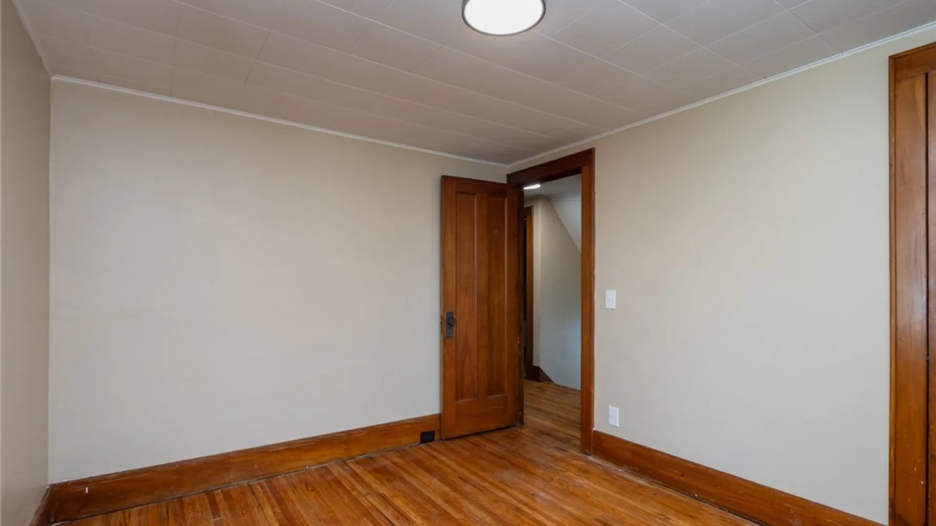 Property at 100 Rockview Terrace, Rochester, NY 14606 23