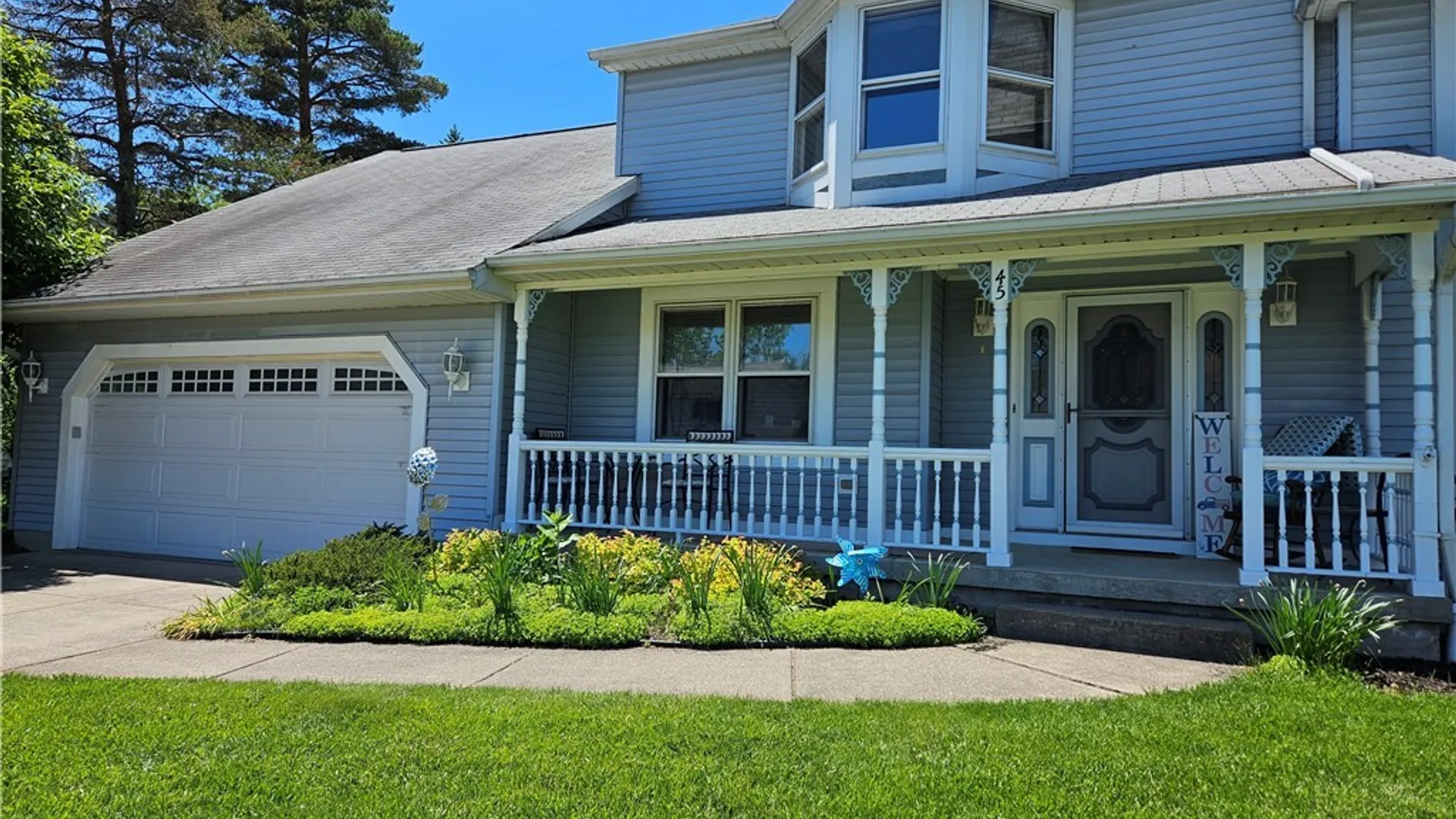 Property at 45 Cedar Ridge Drive, West Seneca, NY 14224 2