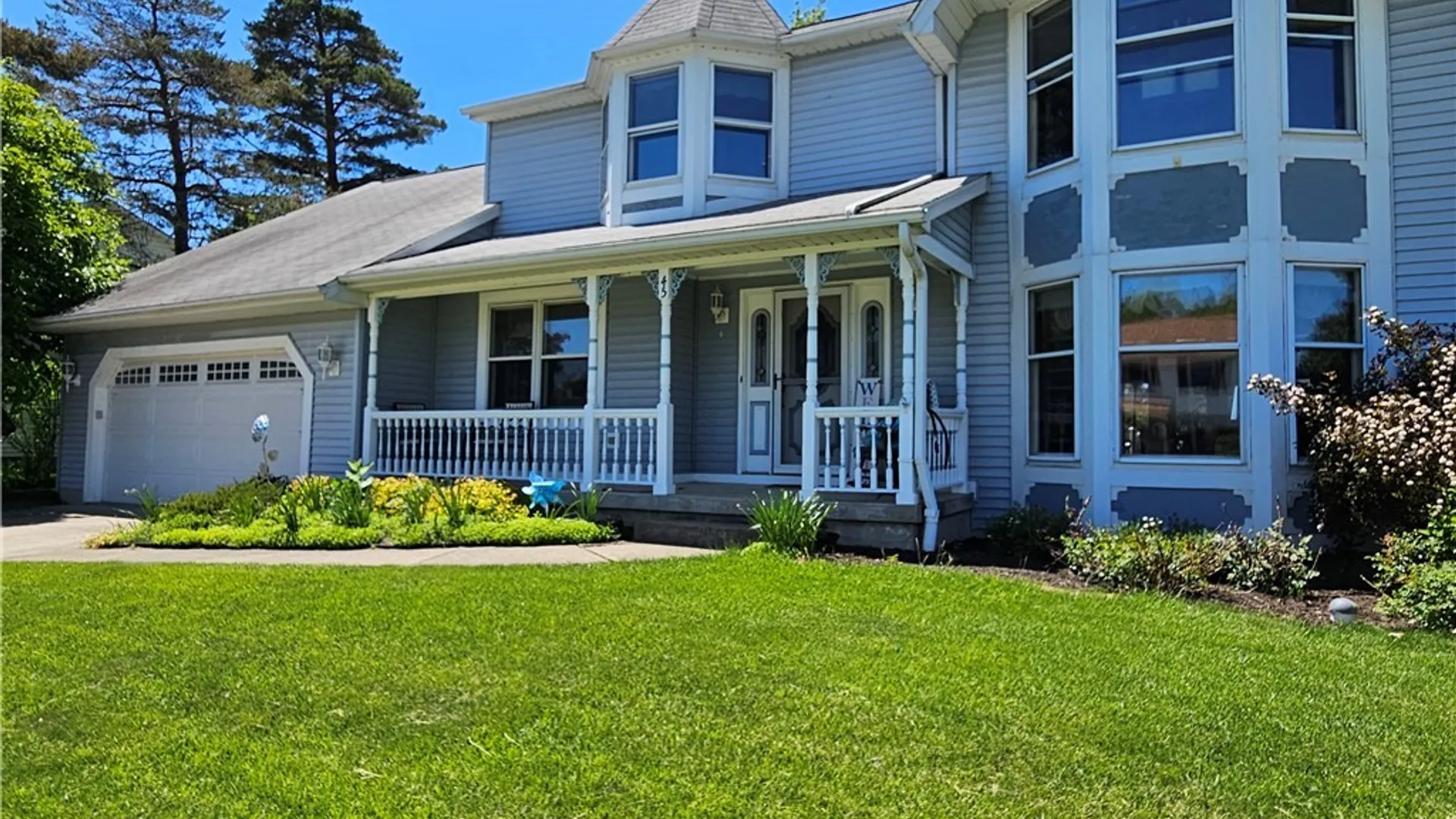 Property at 45 Cedar Ridge Drive, West Seneca, NY 14224 4
