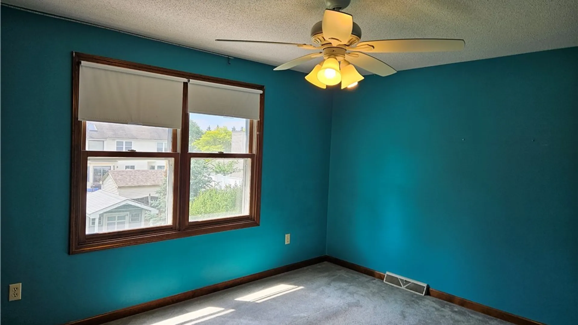 Property at 45 Cedar Ridge Drive, West Seneca, NY 14224 47