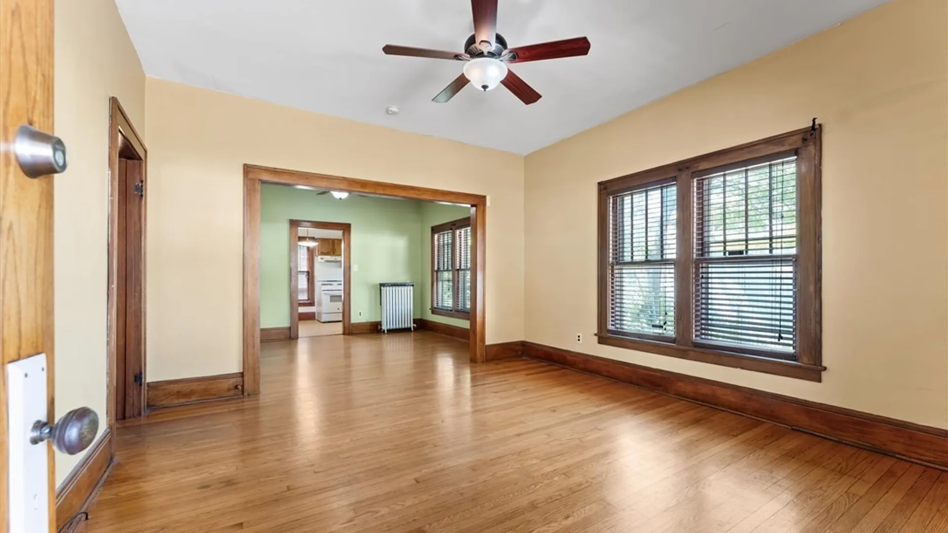 Property at 106 Orwood Place, Syracuse, NY 13208 16