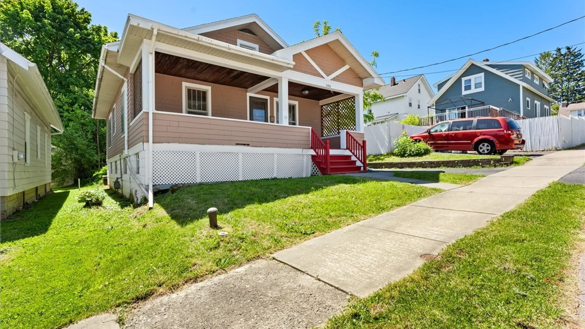 Property at 106 Orwood Place, Syracuse, NY 13208 4