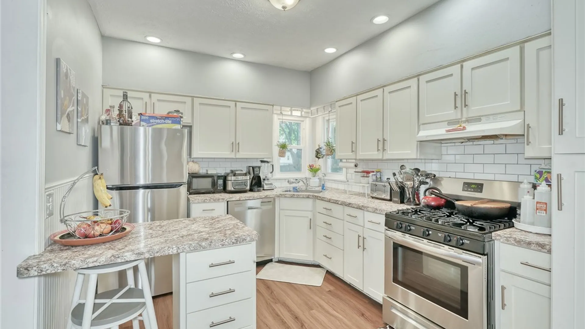 Property at 111 Rosewood Terrace, Rochester, NY 14609 7