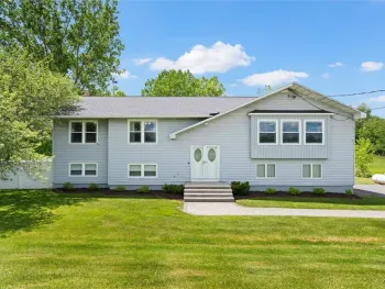 4557 Abbey Road, Onondaga, NY 13215