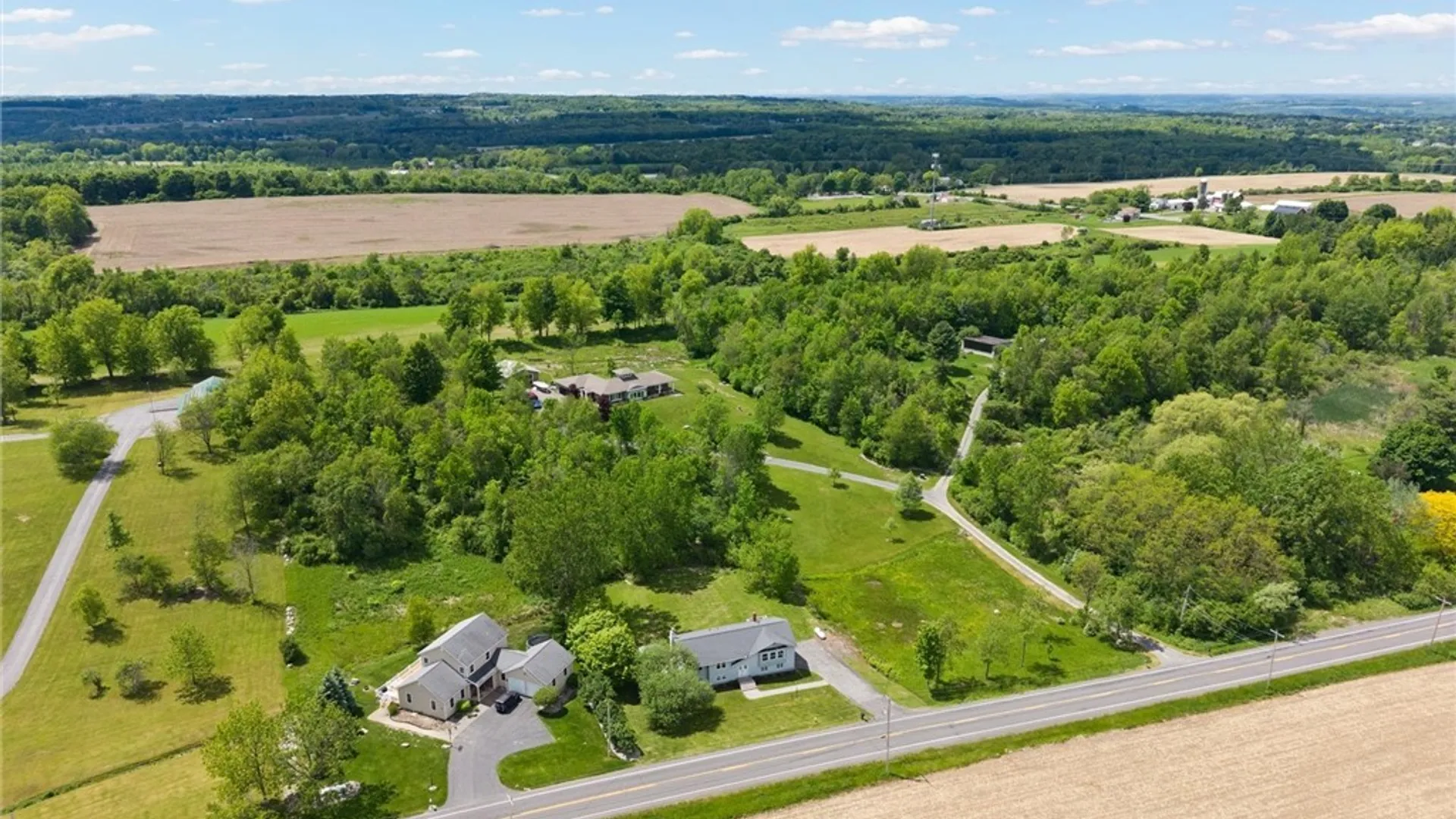 Property at 4557 Abbey Road, Onondaga, NY 13215 41