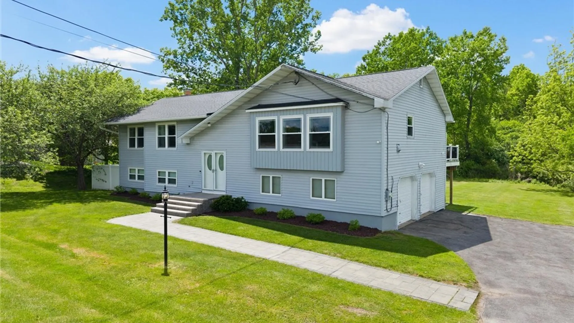 Property at 4557 Abbey Road, Onondaga, NY 13215 5