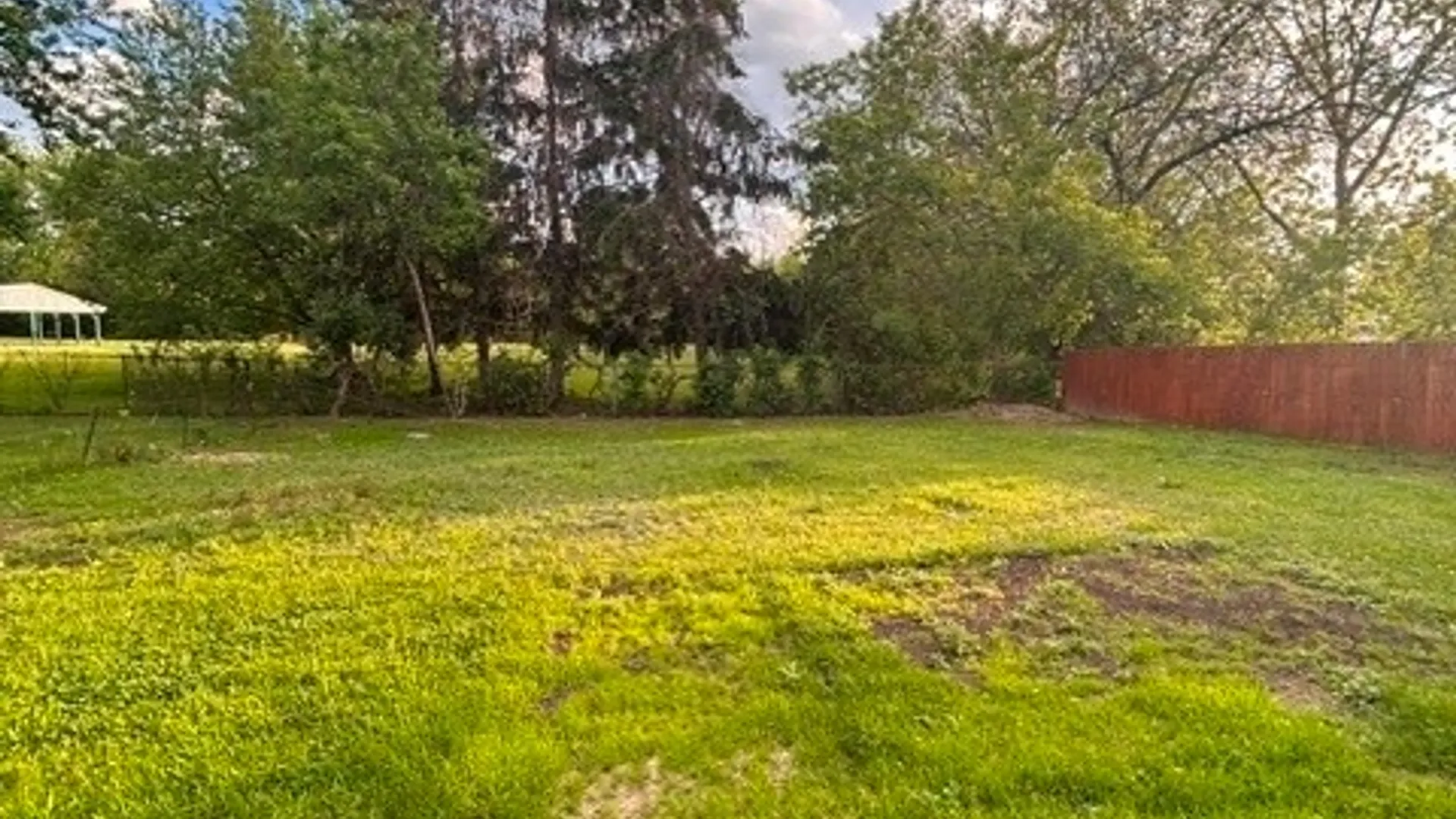Property at 213 Sunflower Drive, Salina, NY 13088 18