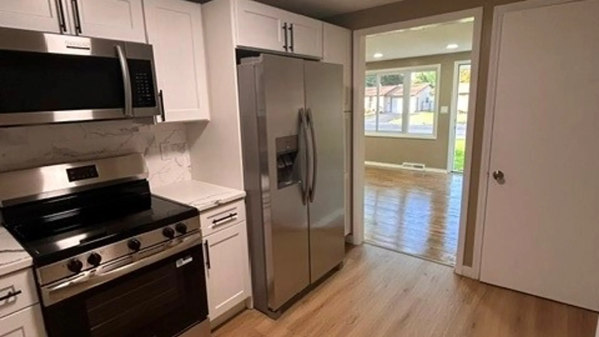 Property at 213 Sunflower Drive, Salina, NY 13088 9
