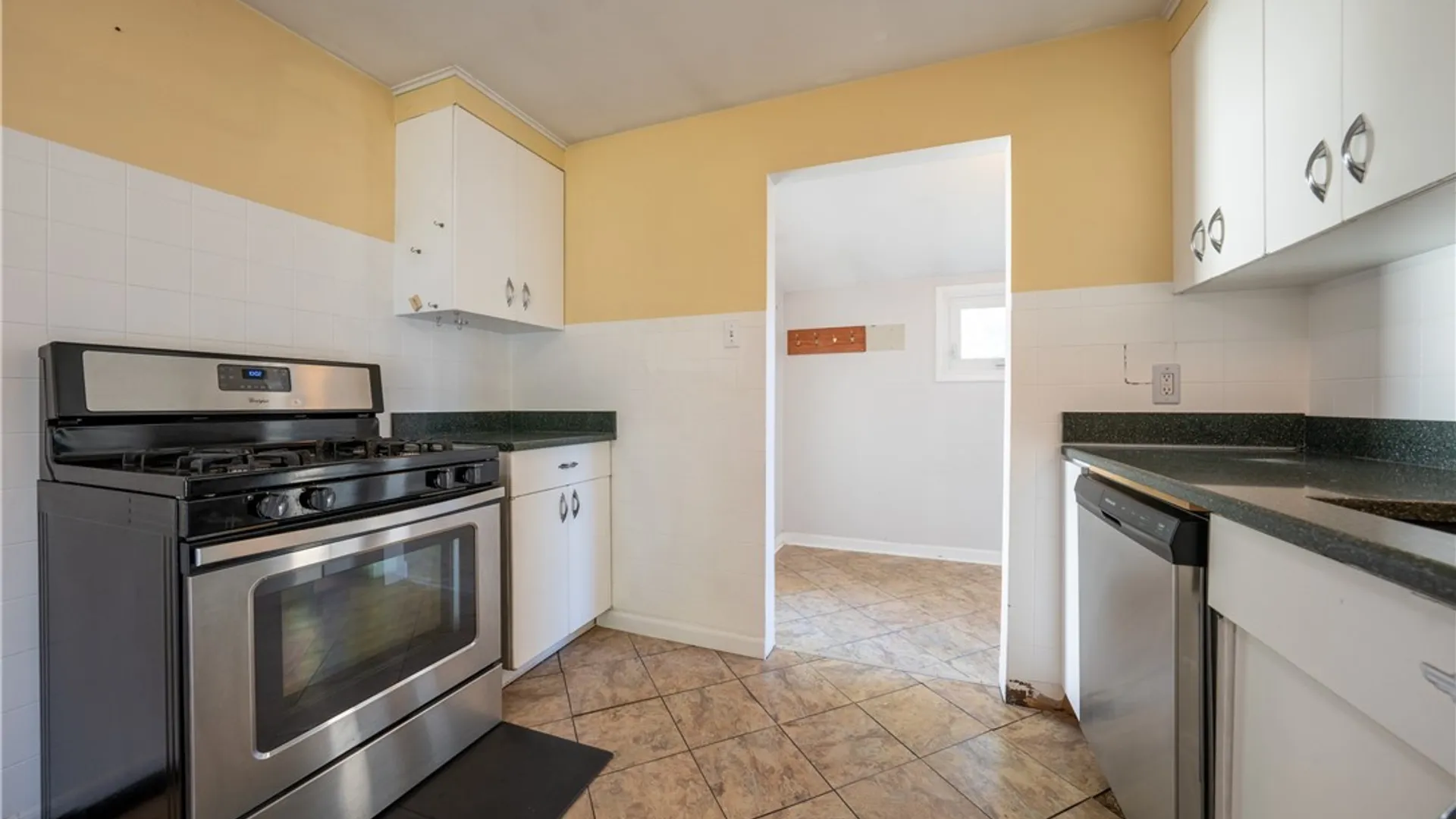 Property at 177 Bennington Road, Amherst, NY 14226 17