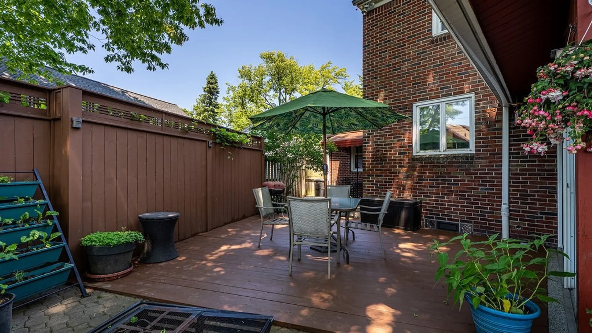 Property at 160 Kirkwood Drive, West Seneca, NY 14224 46