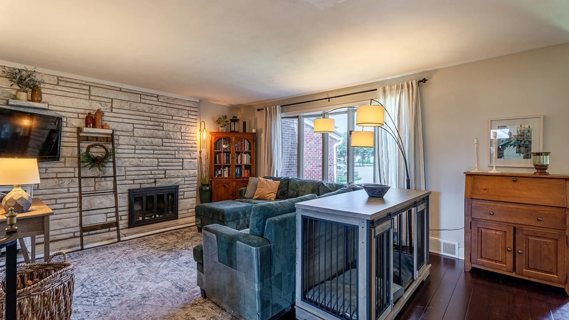 Property at 160 Kirkwood Drive, West Seneca, NY 14224 9