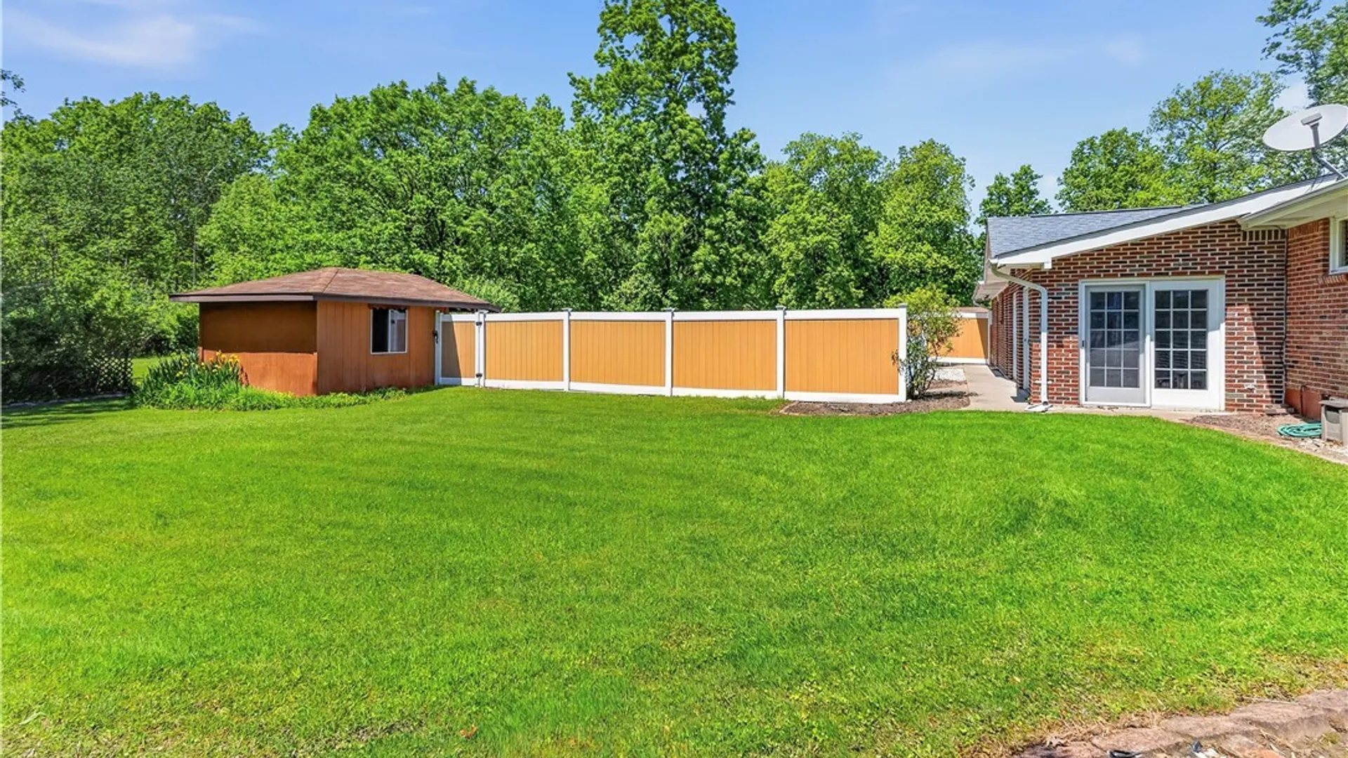 Property at 5654 Sterling Road, Hamburg, NY 14075 32