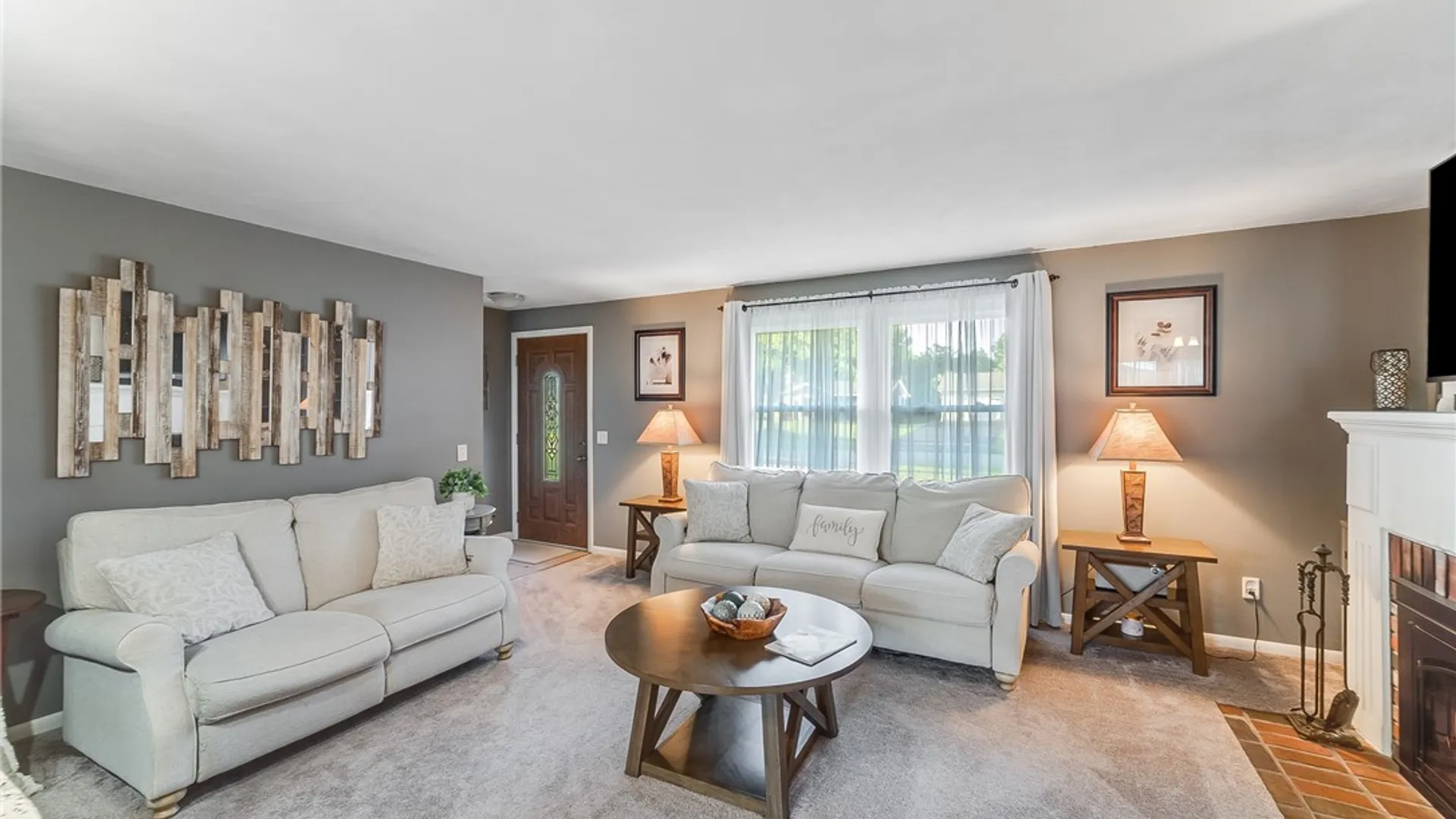Property at 346 Kartes Drive, Greece, NY 14616 4