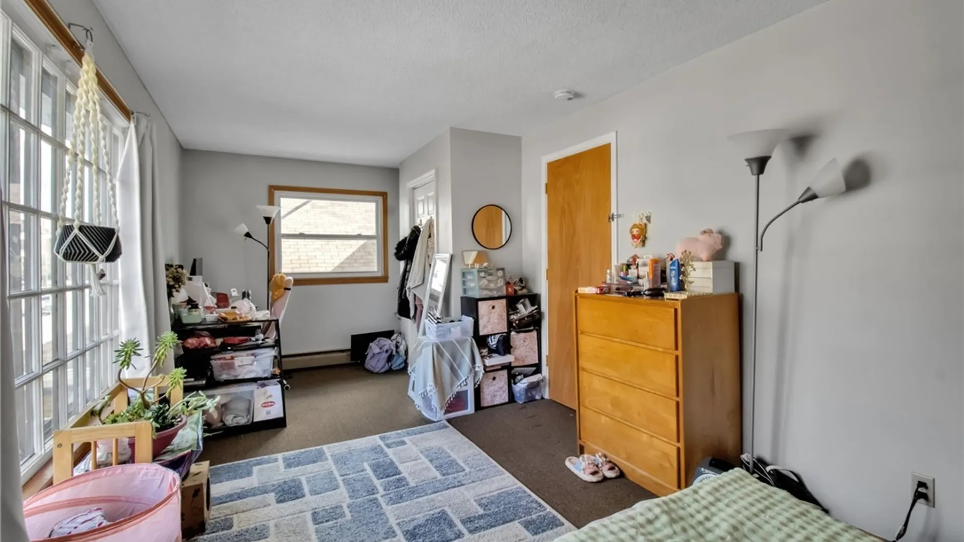 Property at 40 W Winspear Avenue, Buffalo, NY 14214 15