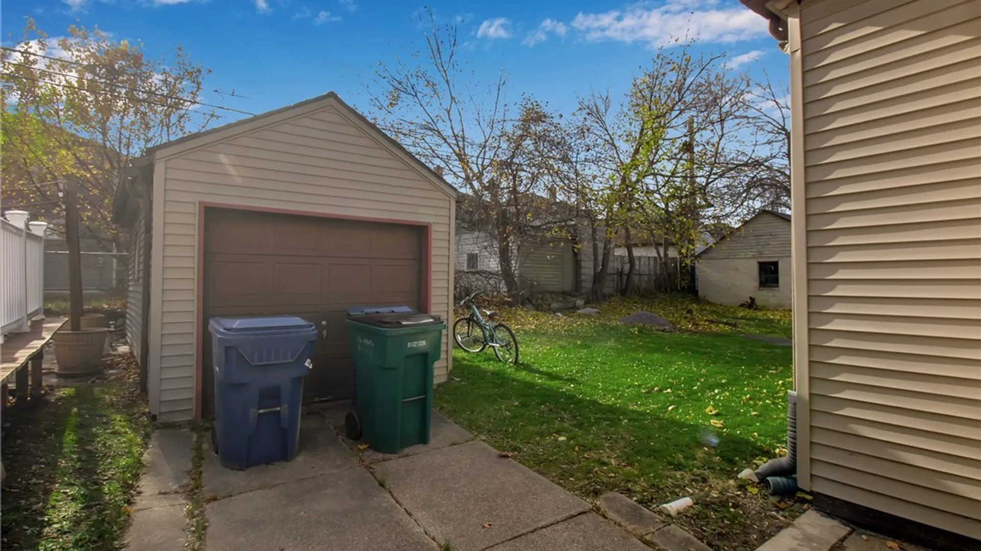 Property at 40 W Winspear Avenue, Buffalo, NY 14214 2