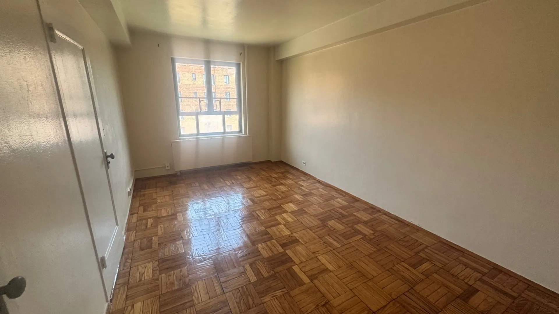 Property at 1409 Metropolitan Ave, Bronx, NY 10462 12