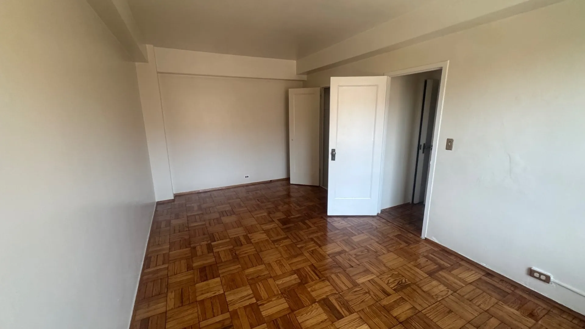 Property at 1409 Metropolitan Ave, Bronx, NY 10462 13