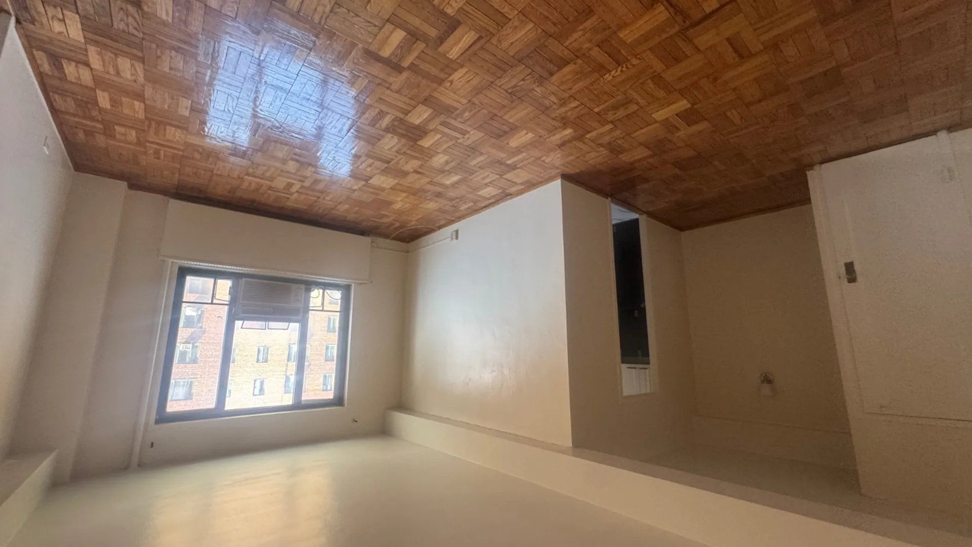 Property at 1409 Metropolitan Ave, Bronx, NY 10462 9