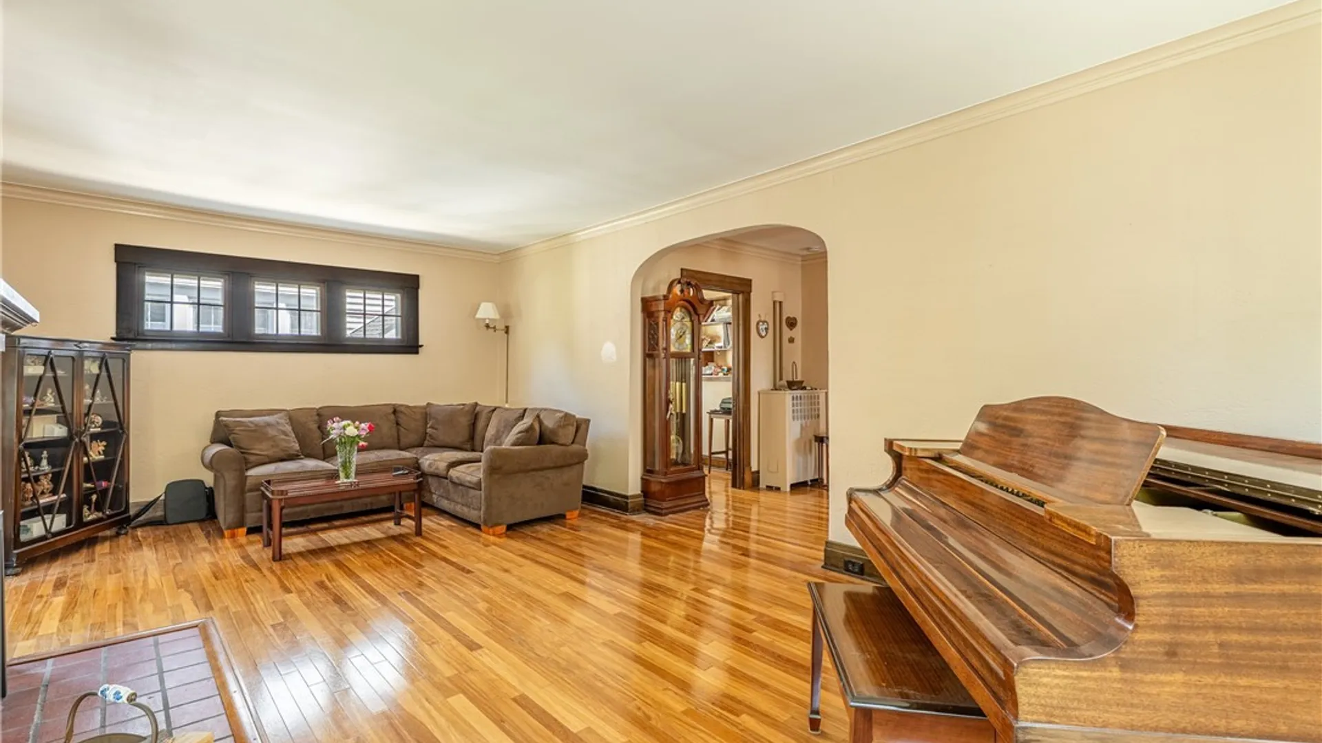 Property at 375 Parker Avenue, Buffalo, NY 14216 10
